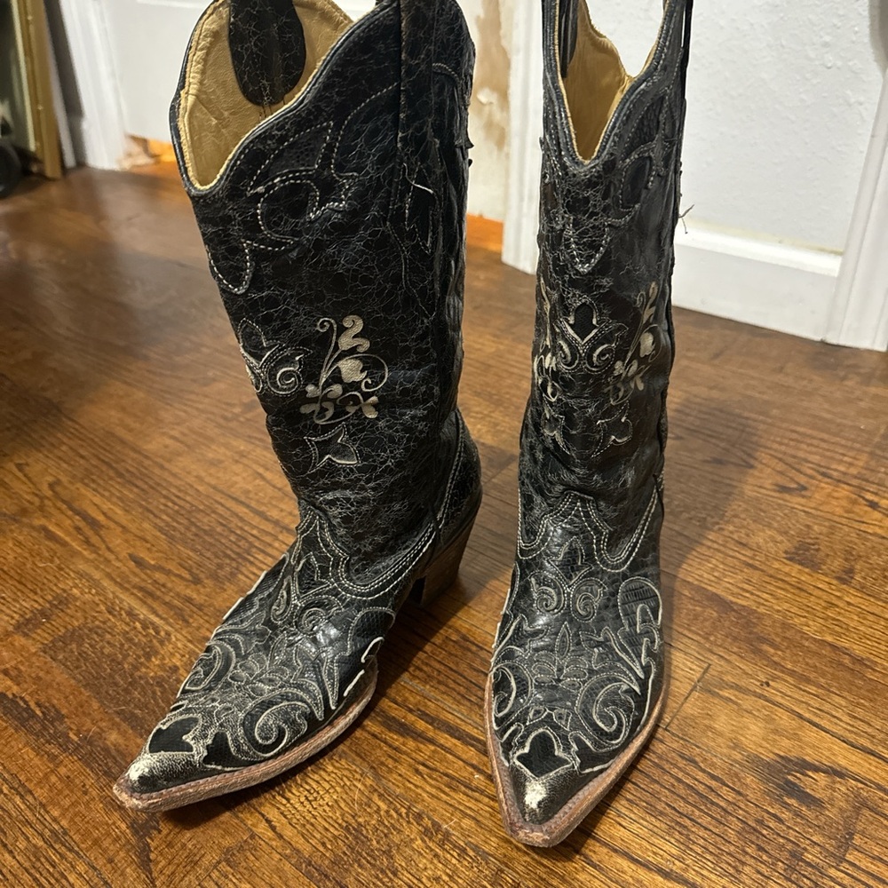 Women’s Corral Boots size 7